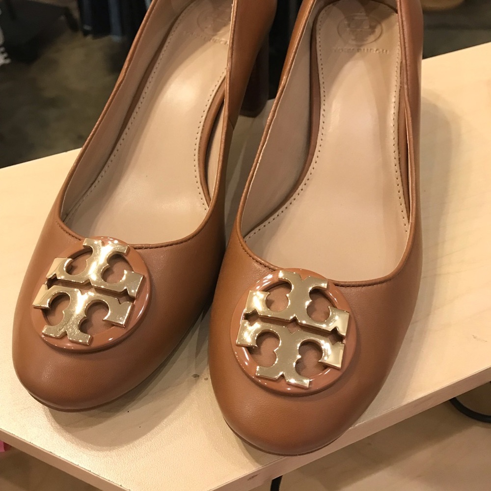 Tory Burch Pumps size 8